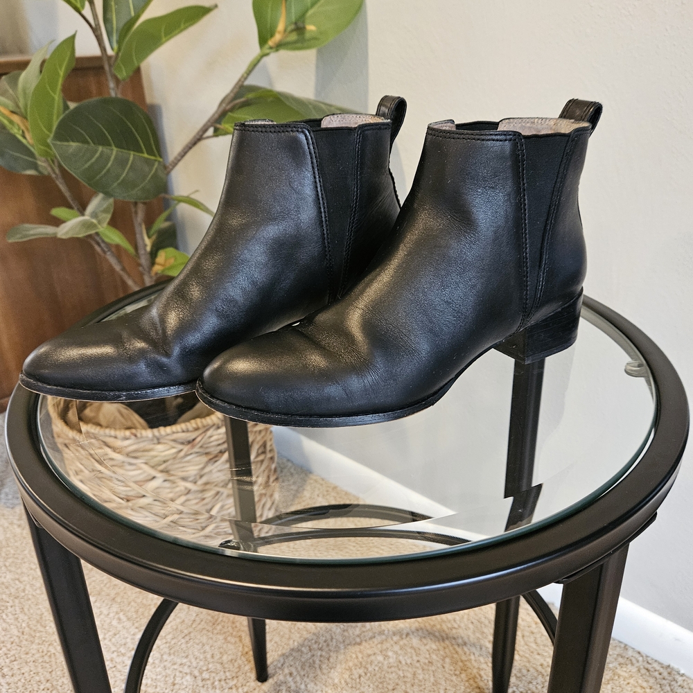 Madewell Black Leather Ankle Booties